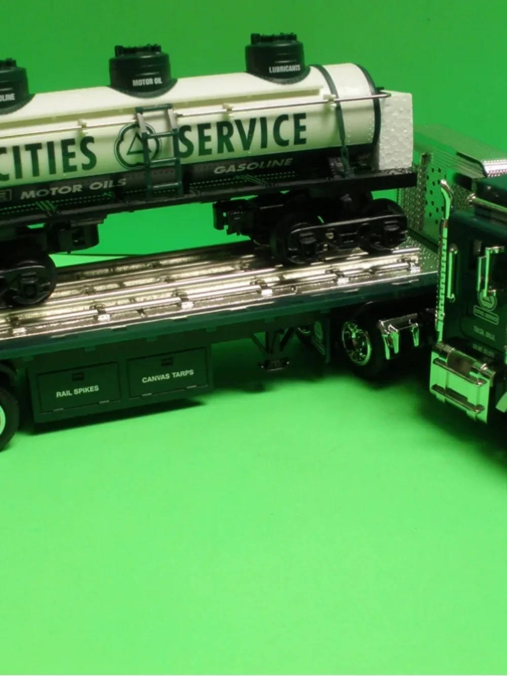 CITGO Petroleum Corp. Flatbed Toy Truck w/3 dome tank car (Limited Edition)